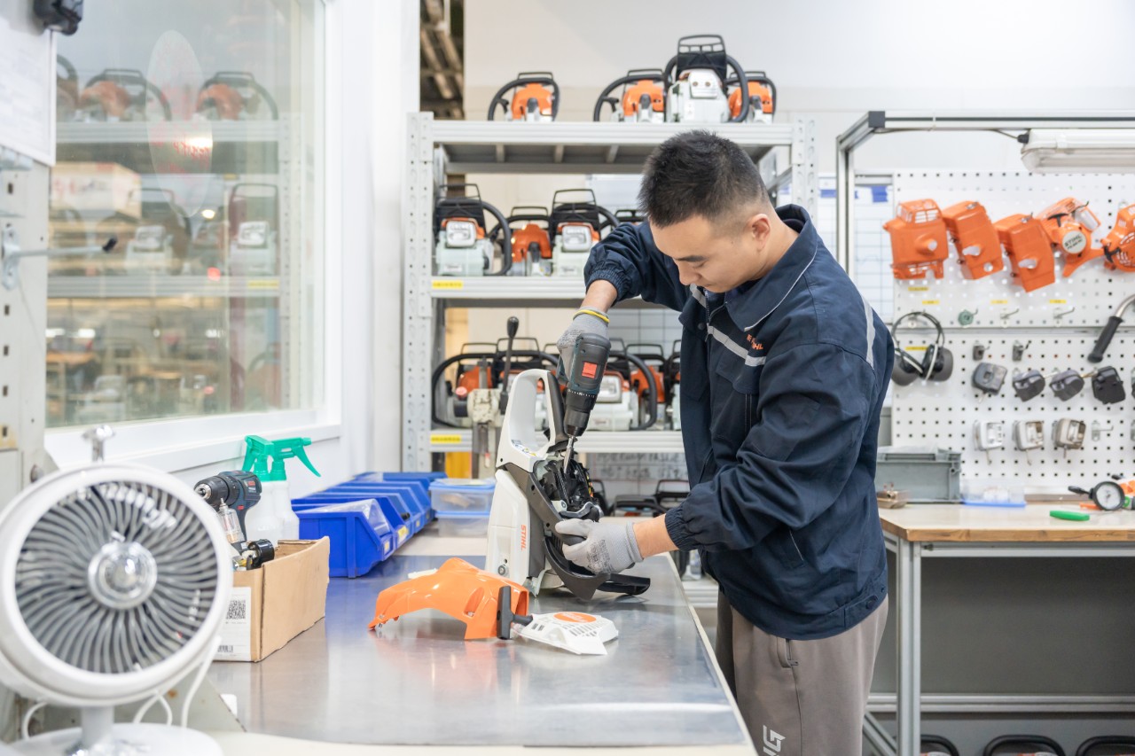 STIHL employee